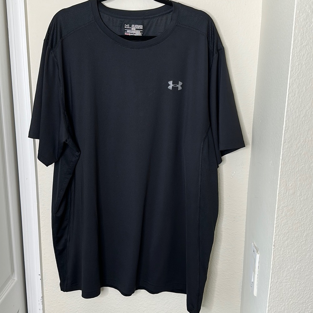 4XL Under Armour Tee